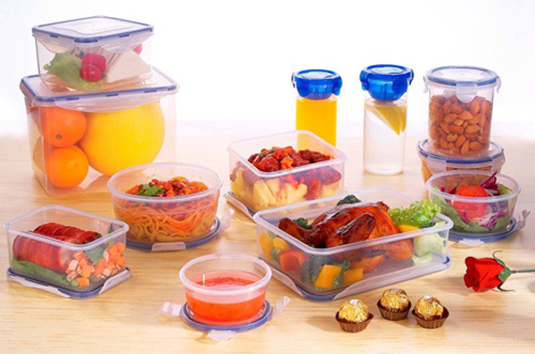 Hộp nhựa đựng thực phẩm chứa BPA gây suy giảm nội tiết tố nữ